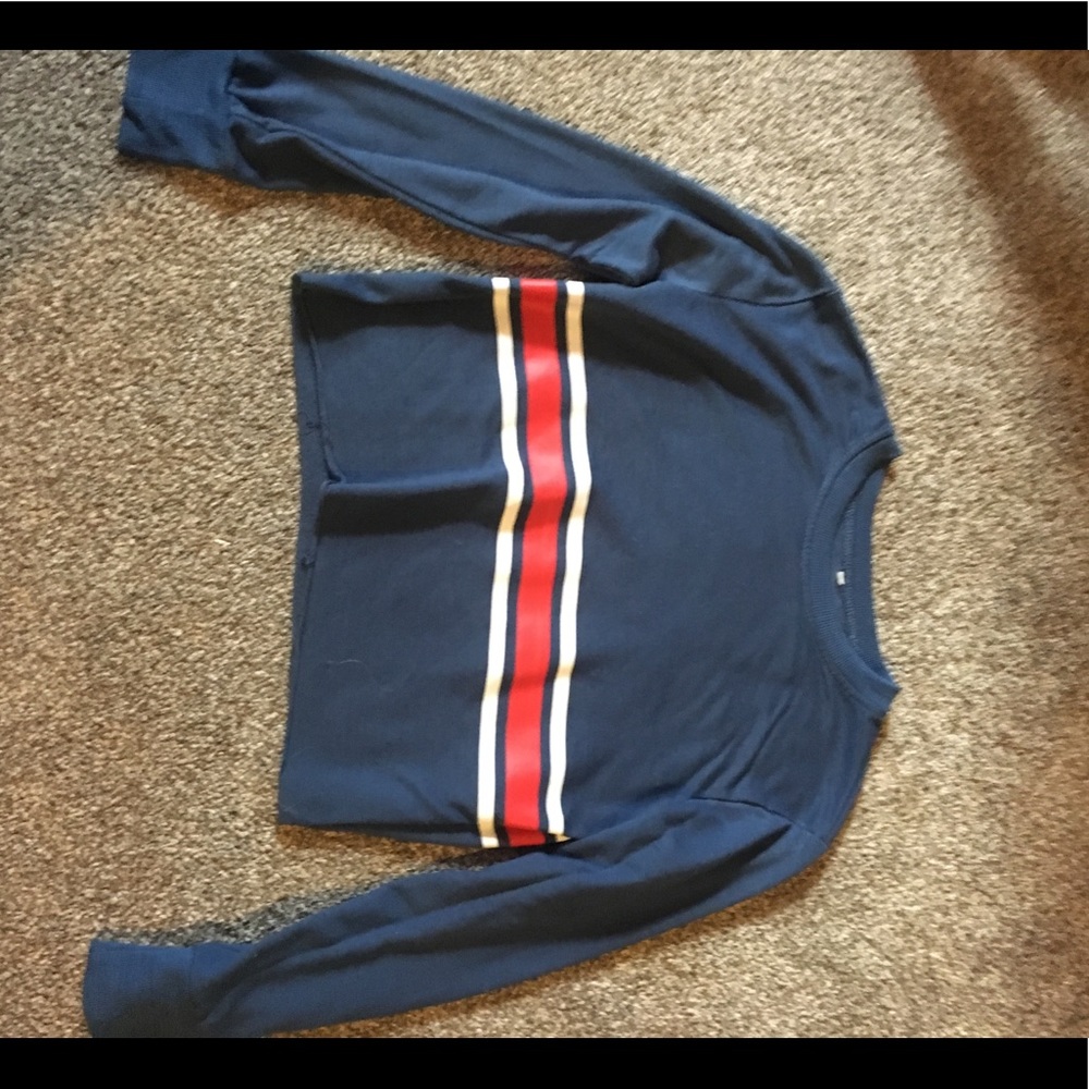 Long sleeve tee